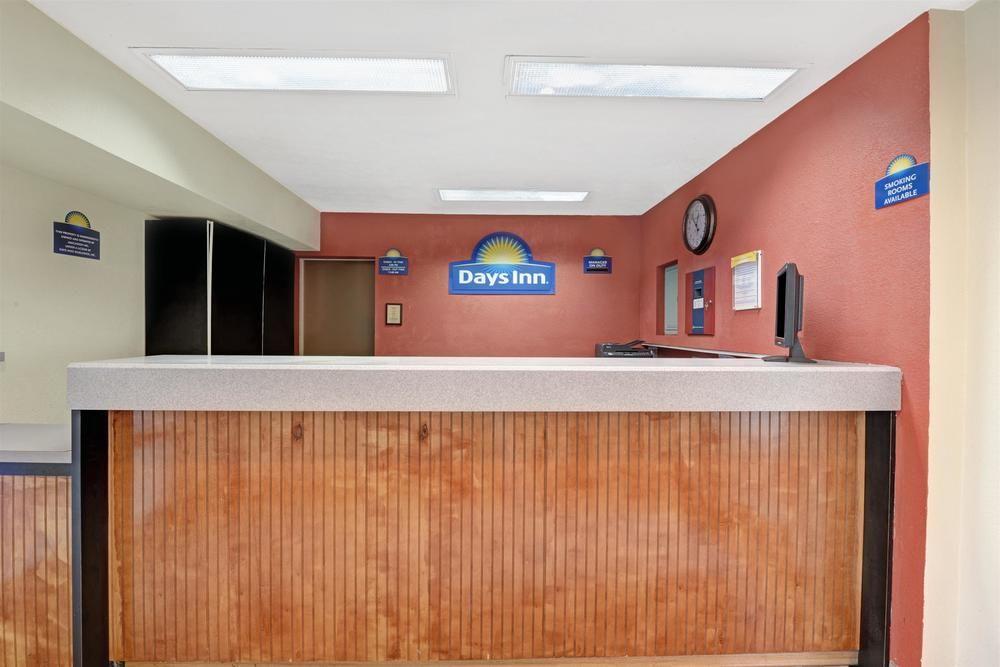 Days Inn By Wyndham Willoughby/Cleveland Exterior photo